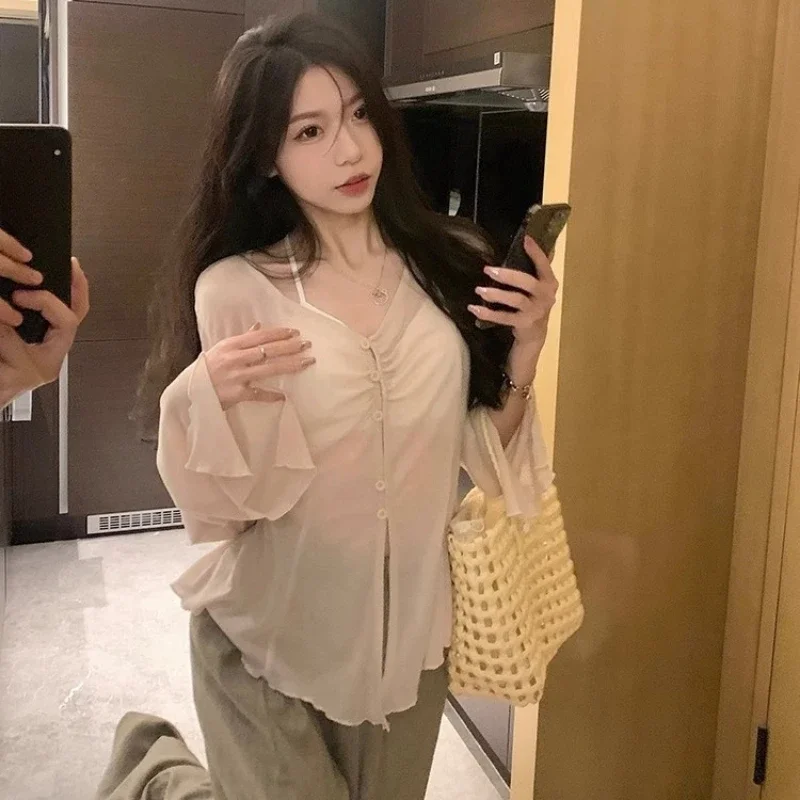 Blus Lengan Lebar Model Sheer  - Shirts ulasan dan harga