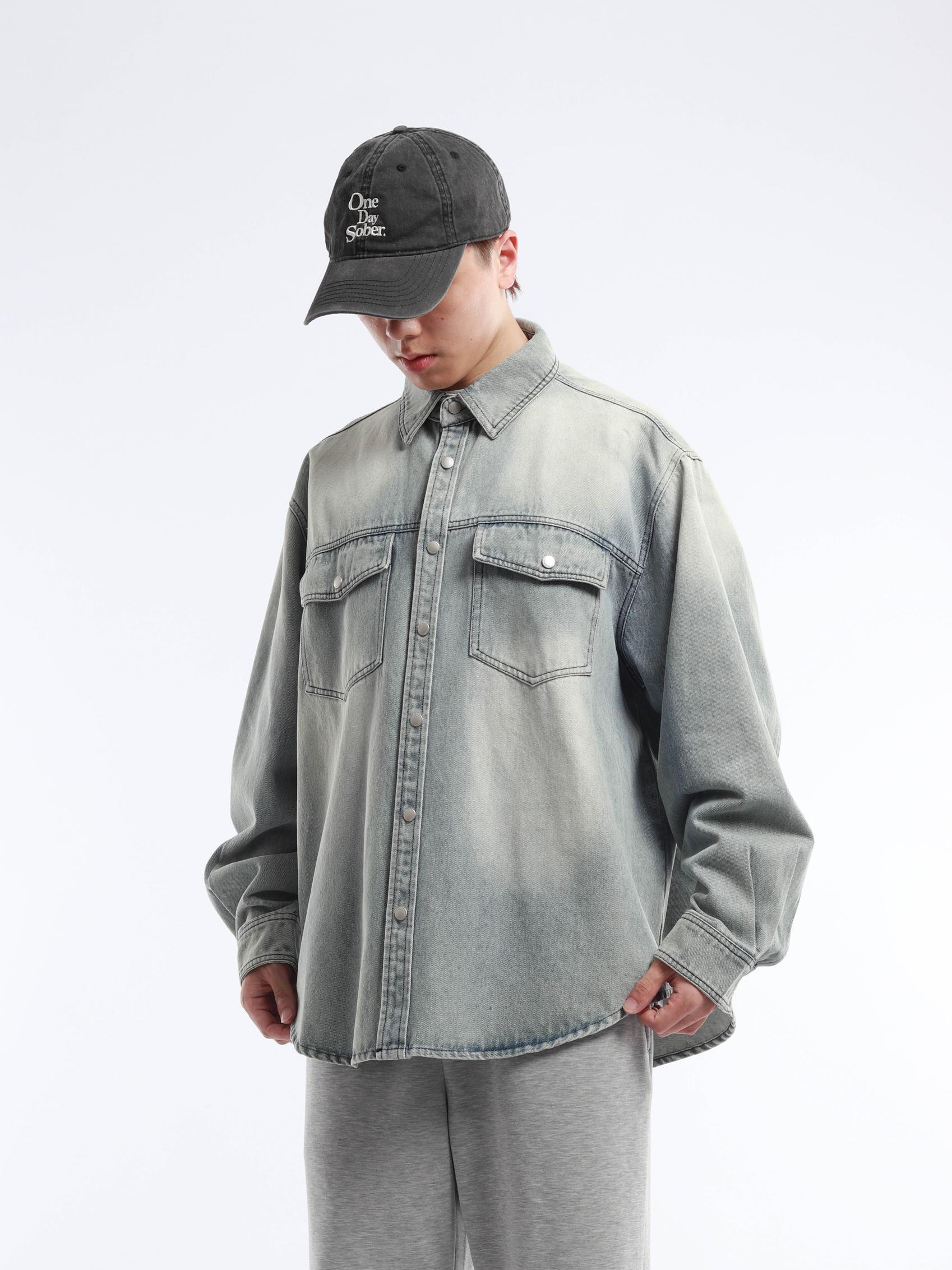 Kemeja Denim Biru Retro Pria,  - Shirts ulasan dan harga